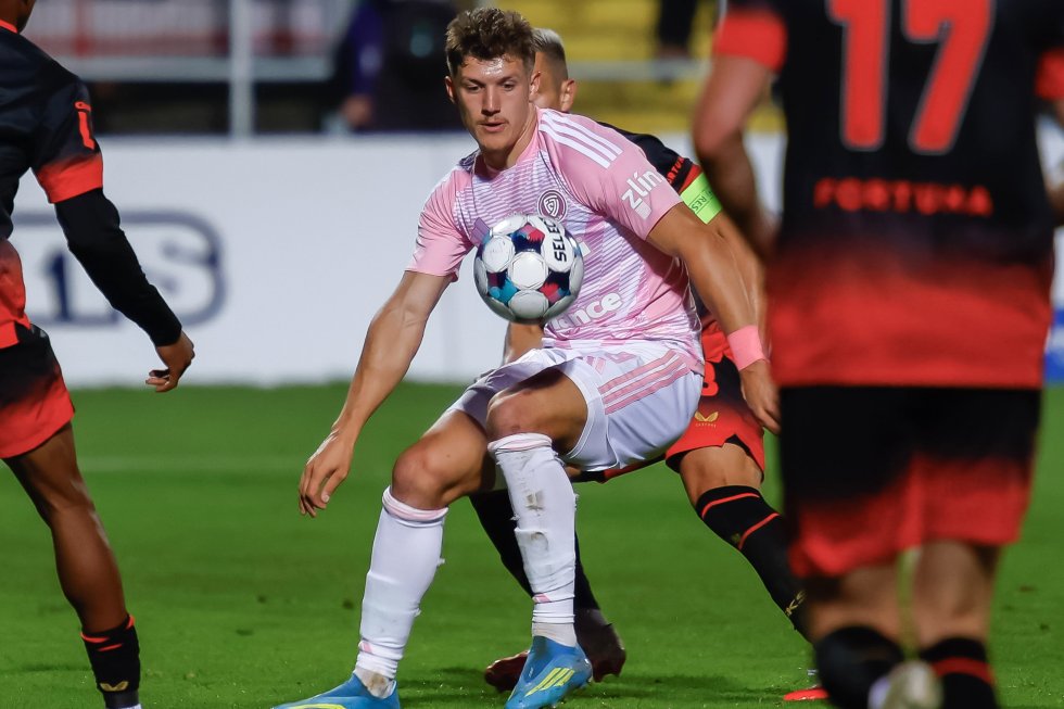 Trenér Pavel Hoftych a Daniel Šmiga po utkání s SK Slavia Praha